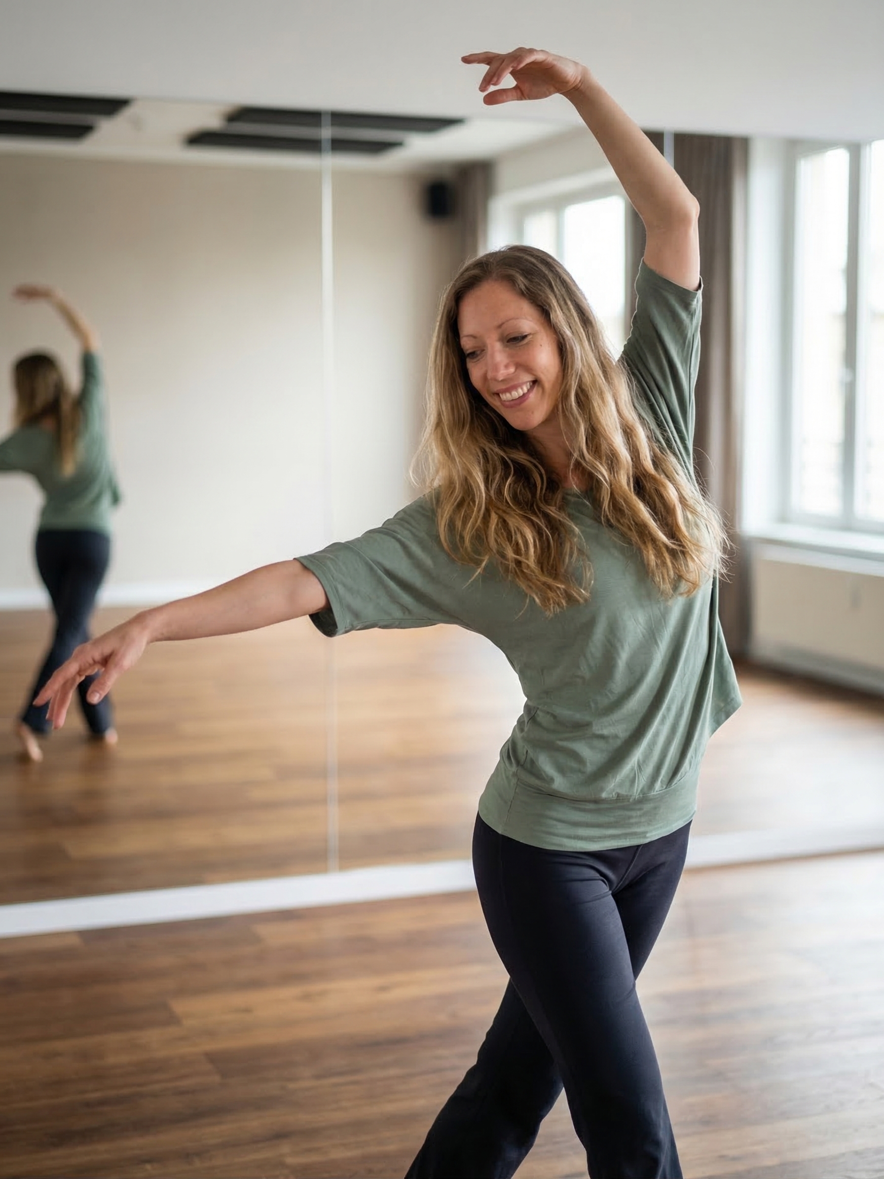 Katharina tanzt im Studio